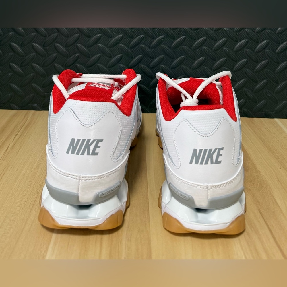 Nike Reax 8 TR Mesh White Chile Red Training Shoes 621716-103 Mens Size 10 - Picture 4 of 8
